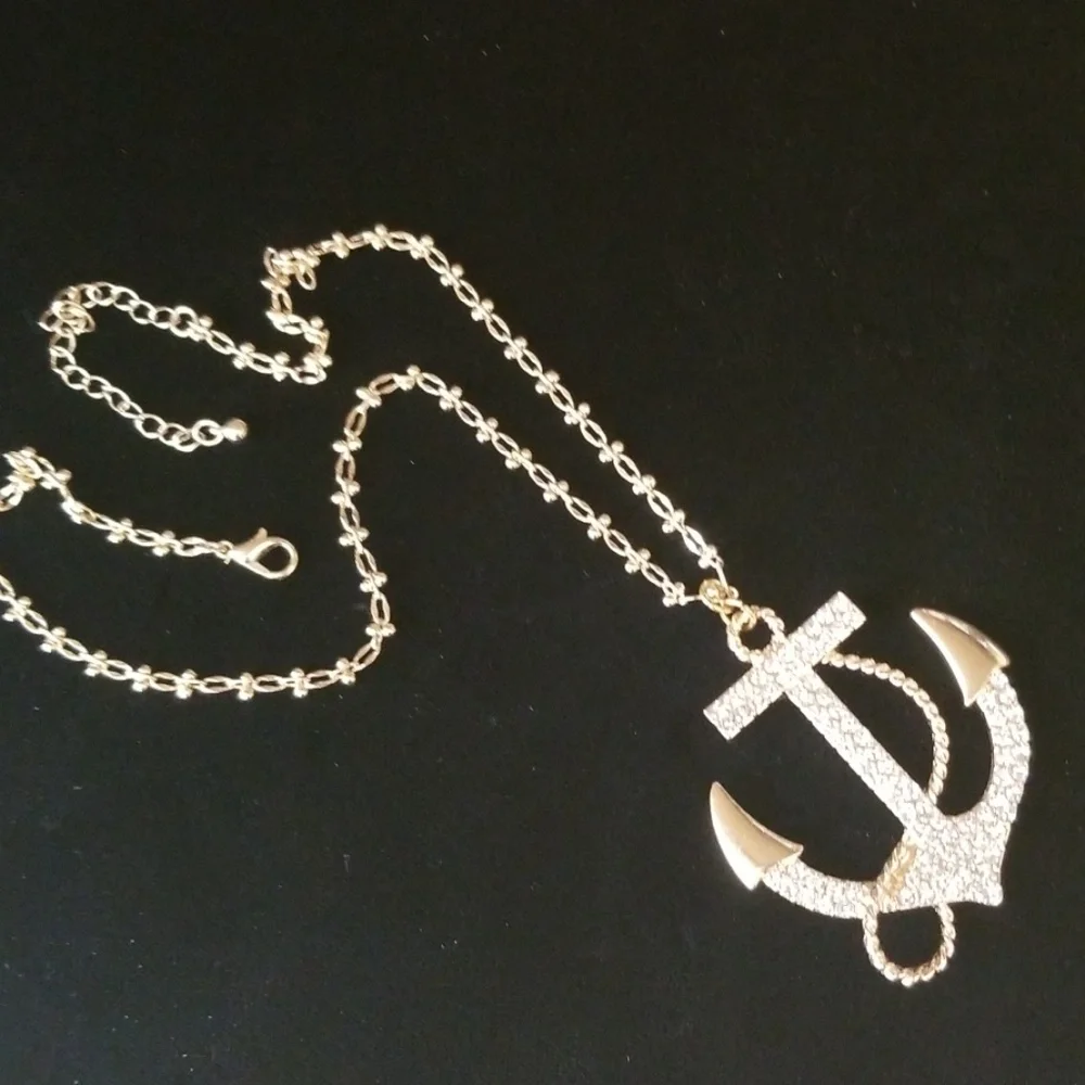 NWT Hand Crafted Rhinestone Anchor Pendant Goldtone Finish Necklace - Picture 7 of 12